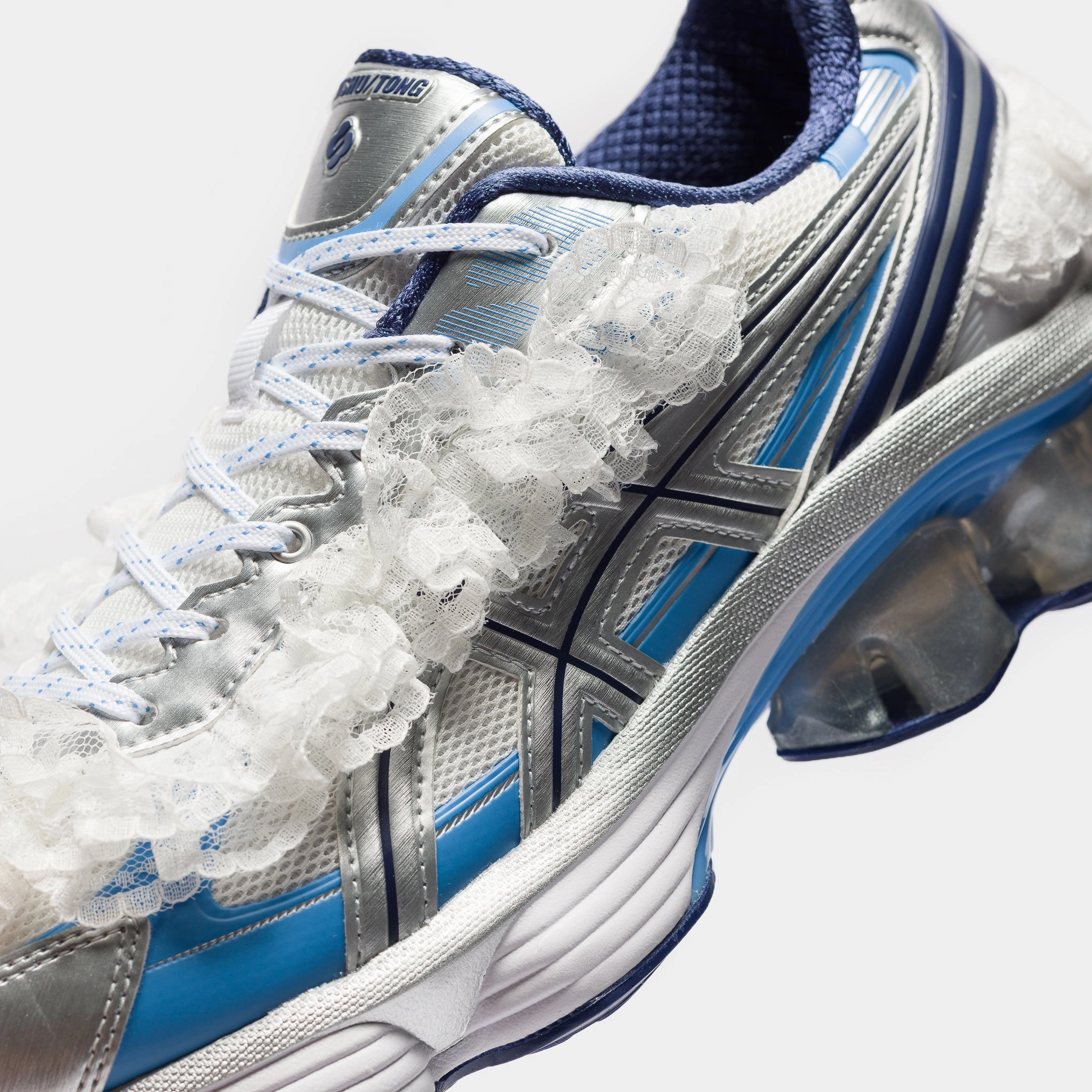 Best Asics Shoes For Running And Strength Training Shushu/Tong Gel-Kinetic Fluent Sneaker in White/Dive Blue