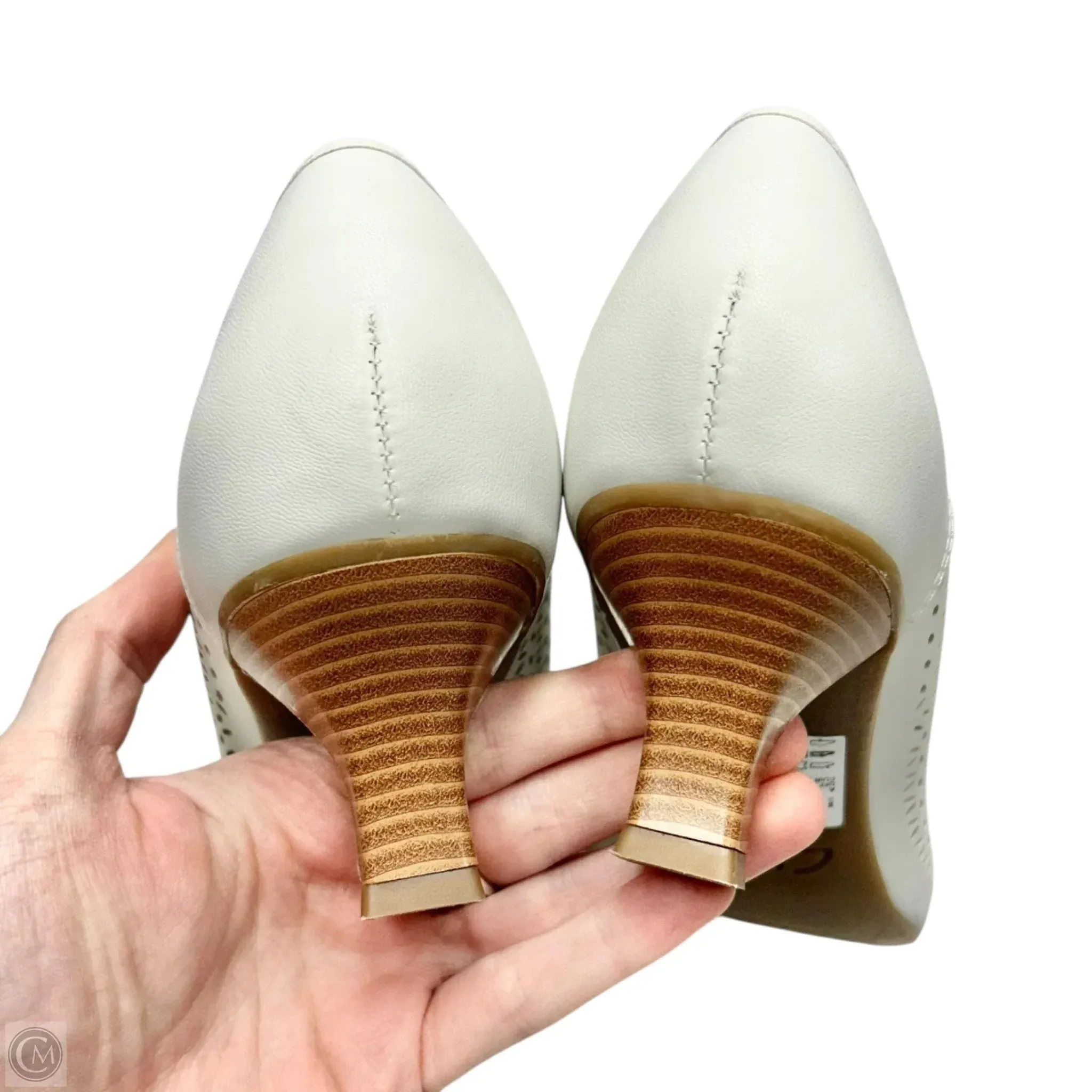 High Heel.perfume Shoes Heels Kitten By Clarks In Cream, Size: 7