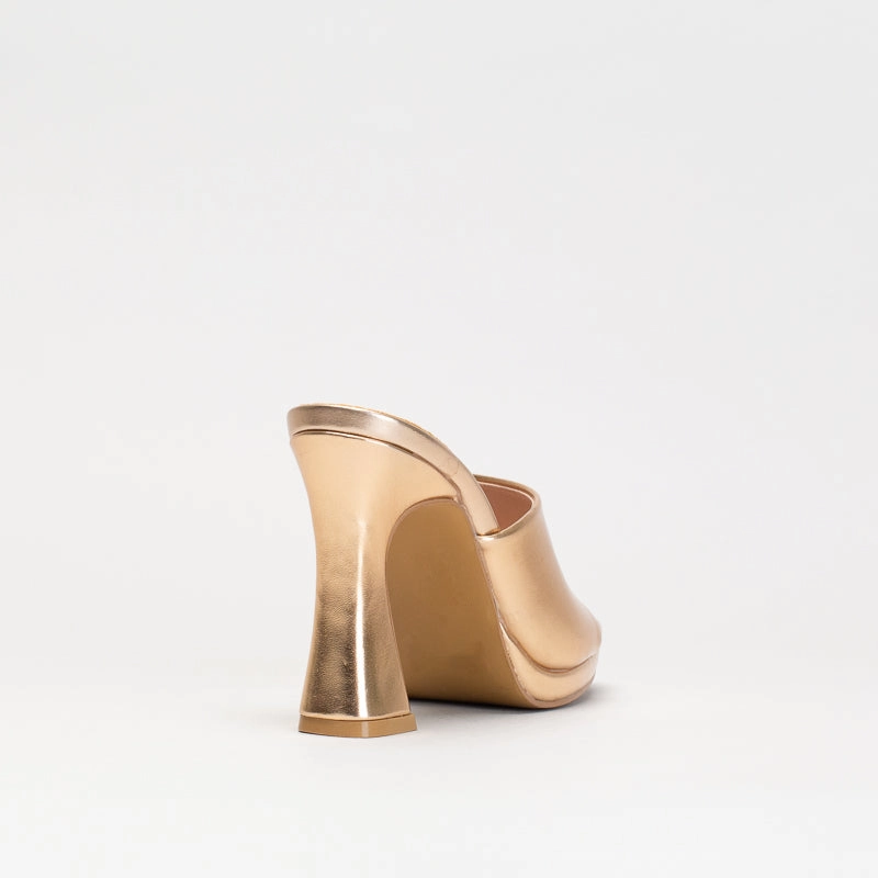 Tight Skirts And High Heels Spool Heel Platform Mule