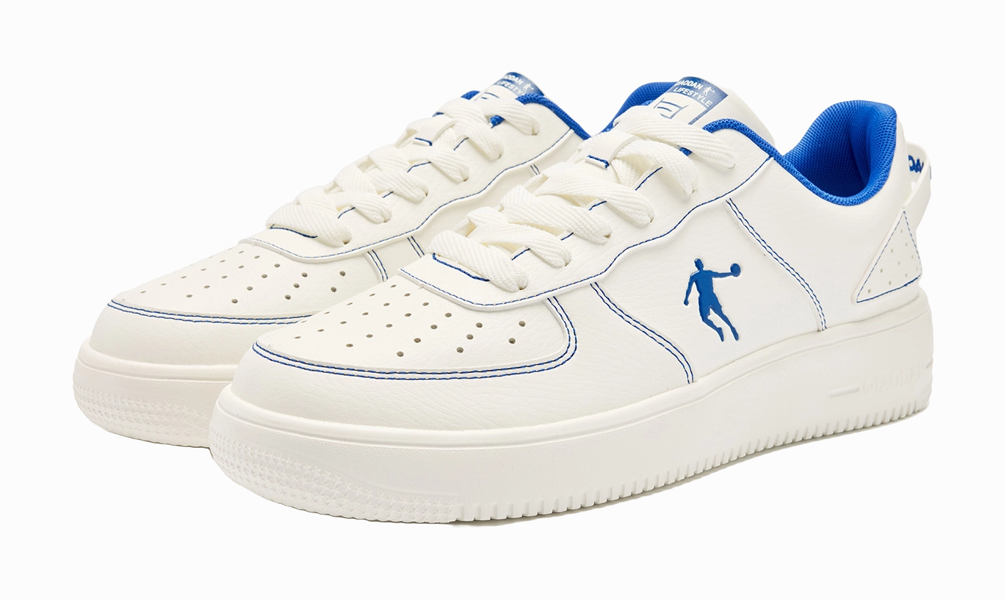 Size 13 Wide Casual Shoes QIAODAN Coverage Slip Resistant, Abrasion Resistant, Height Increasing Low top Skateboard Shoes Men's White Blue