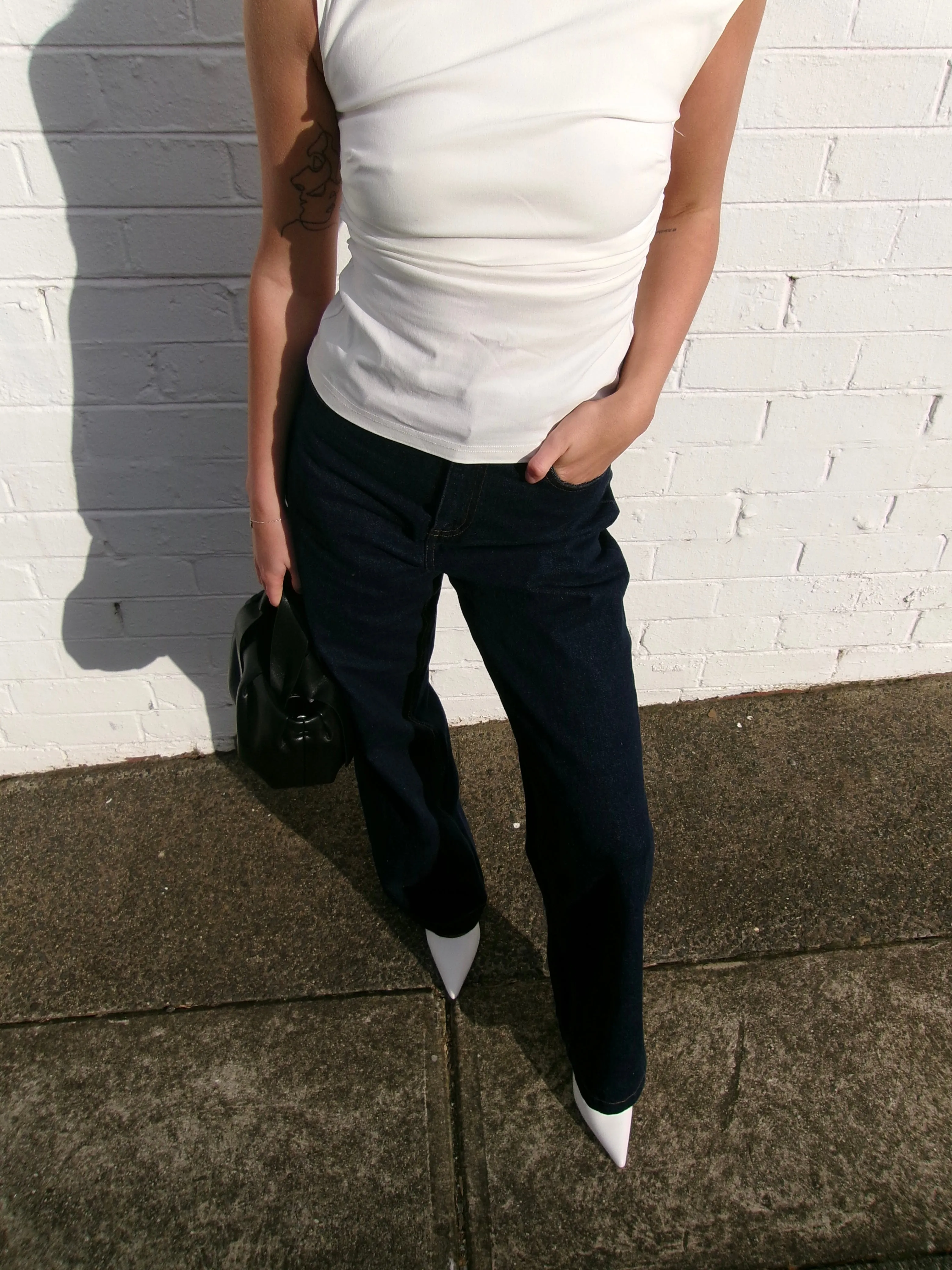 Zedd Point Toe Kitten Heels - Chalk Round Toe High H