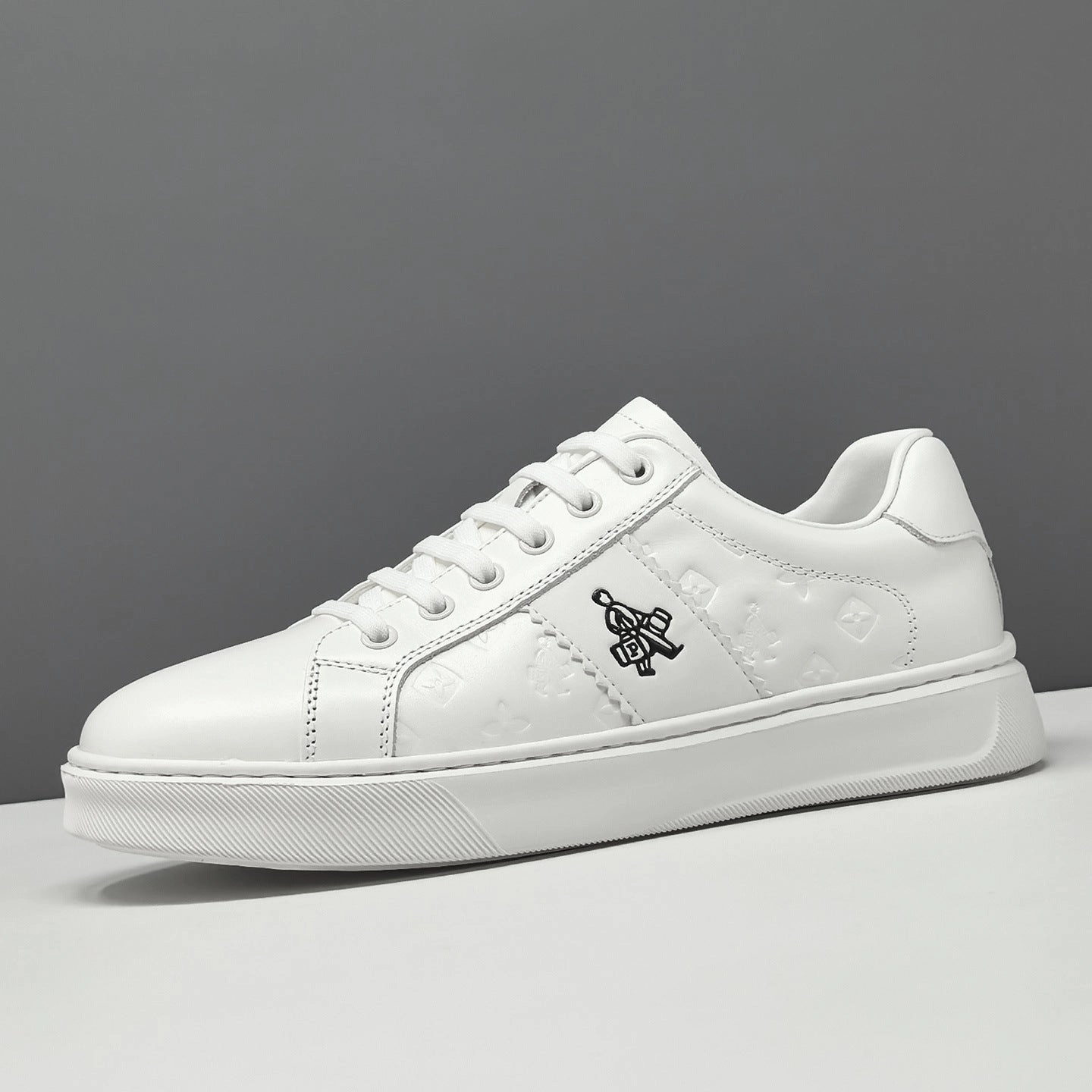 Men's Fashion Quilted Leather Flat Casual Shoes Pointed Toe Shoes Flats