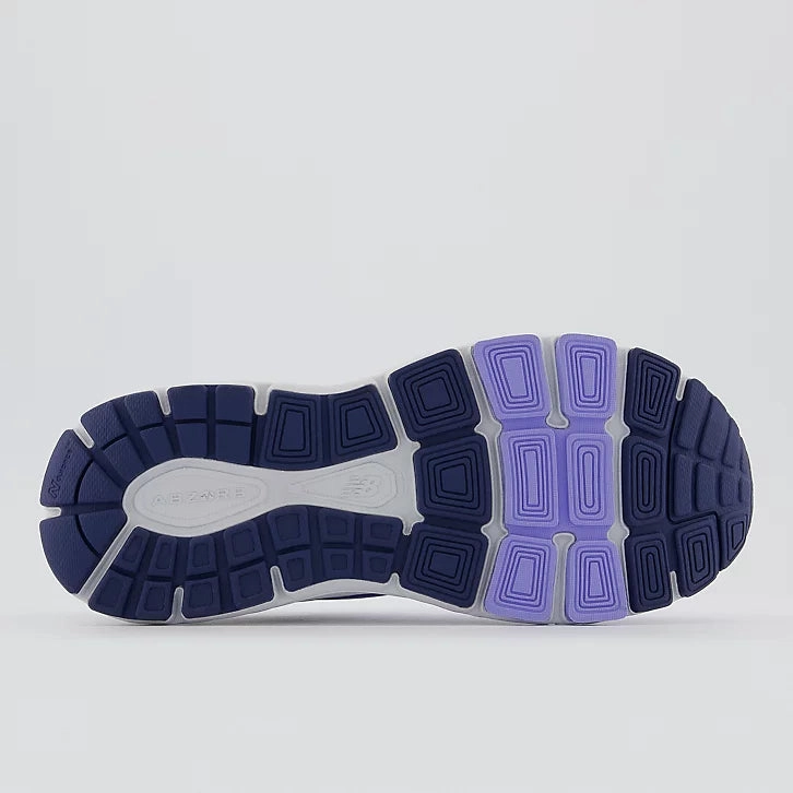 840v5 - Aura with Moon Shadow Hiking Shoes Kuala Lumpur