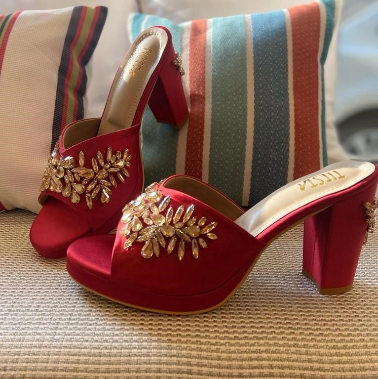 Eastland Casual Shoes Crystal Blocks (neutral Gold Stones BLOCK heels wedding shoes )