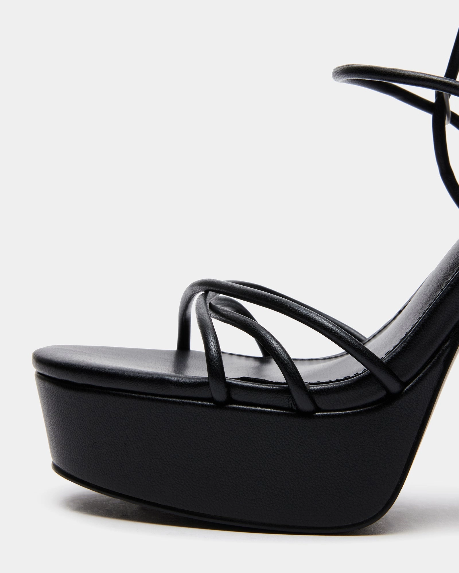 In High Heels And Nylons TALLULAH BLACK - SM REBOOTED