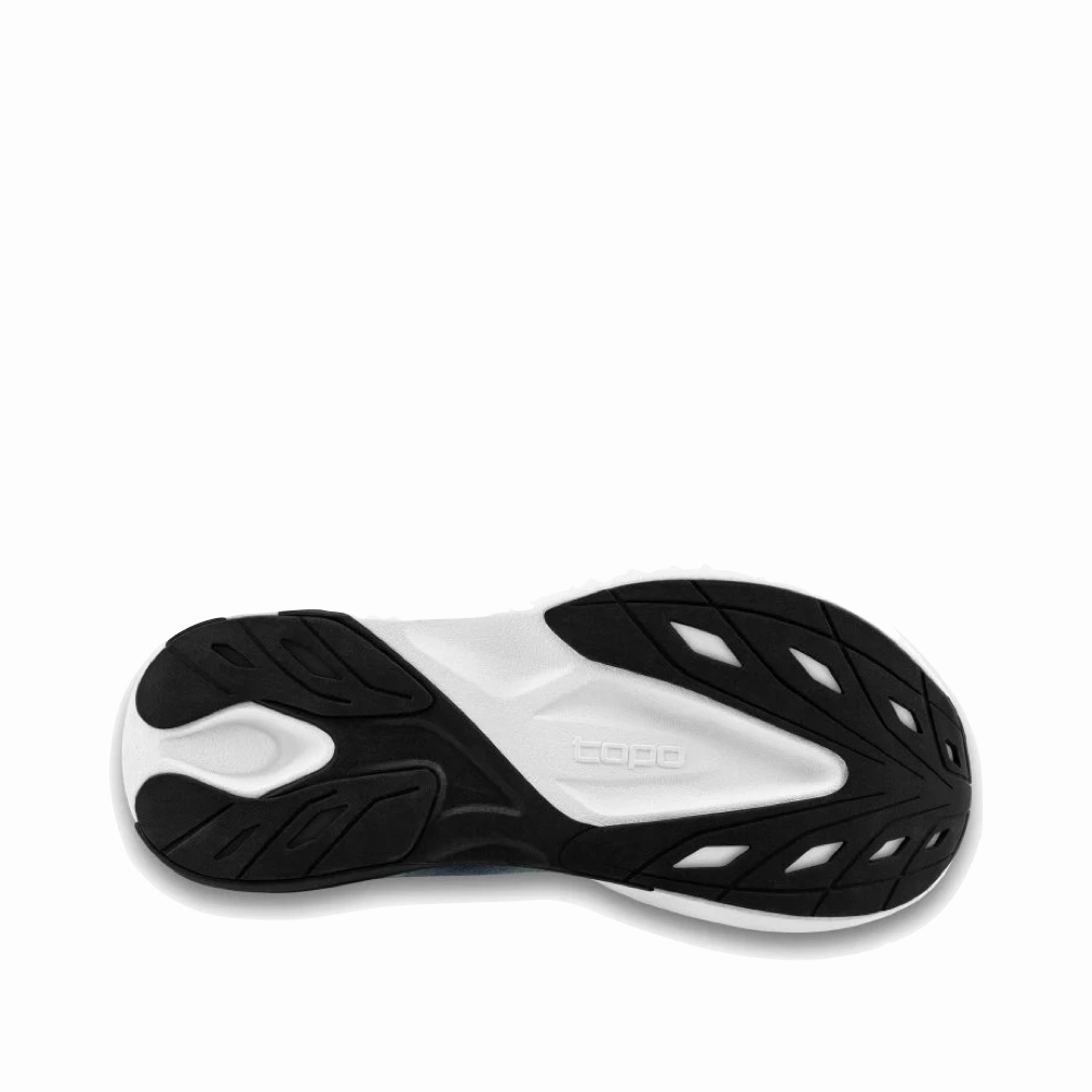 For High Ardhes Walking Topo Men's Aura Sneaker in Grey/Charcoal