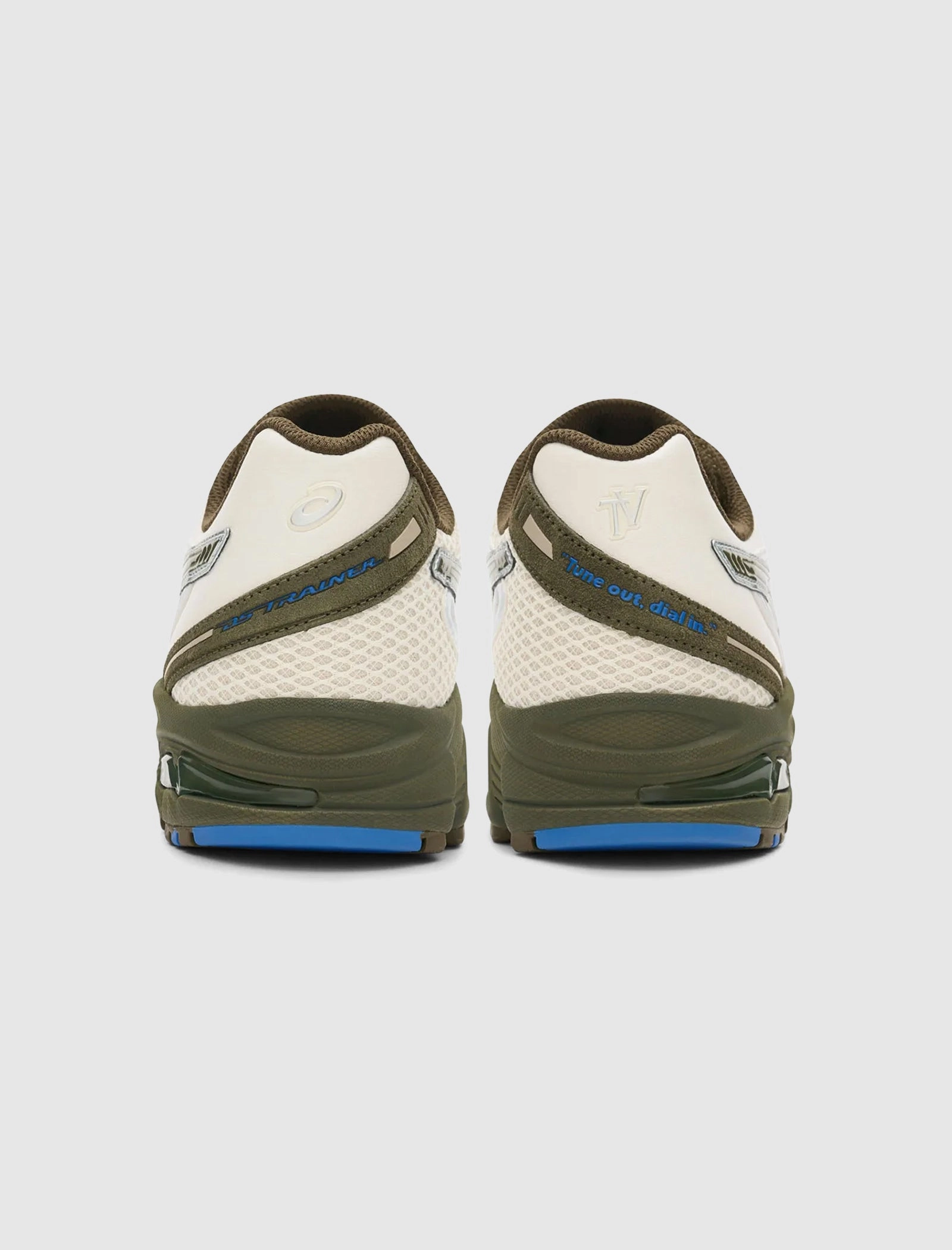 Asics Shoe Laces TEMPTATION VACATION GEL-DS TRAINER 24 "WHITE/BLACK"