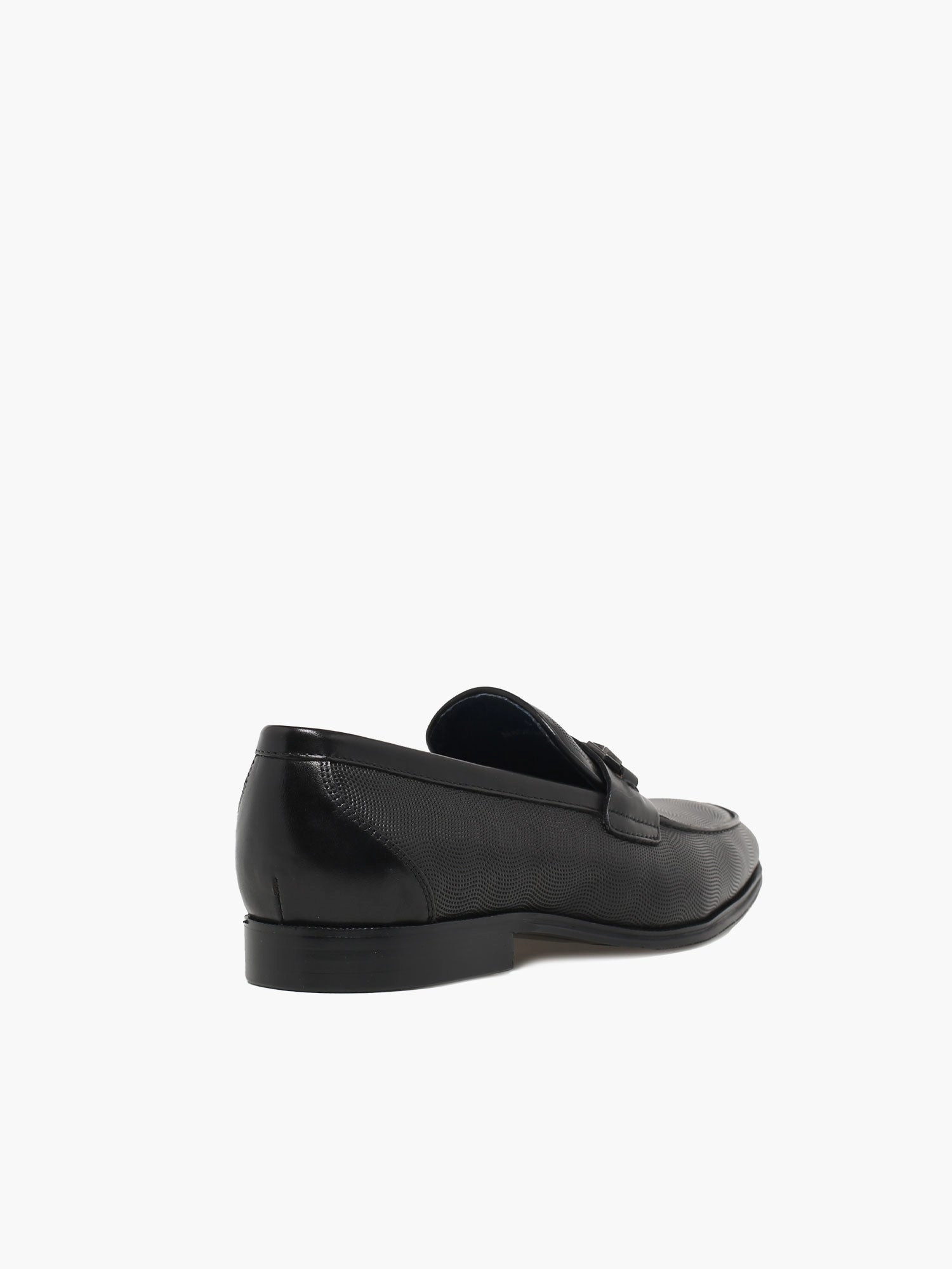 Tyre Black Embossed Leather Waterproof Flat Shoes