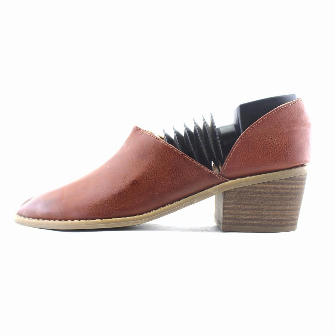 UNIVERSAL THREAD . Genshin Impact High Heels