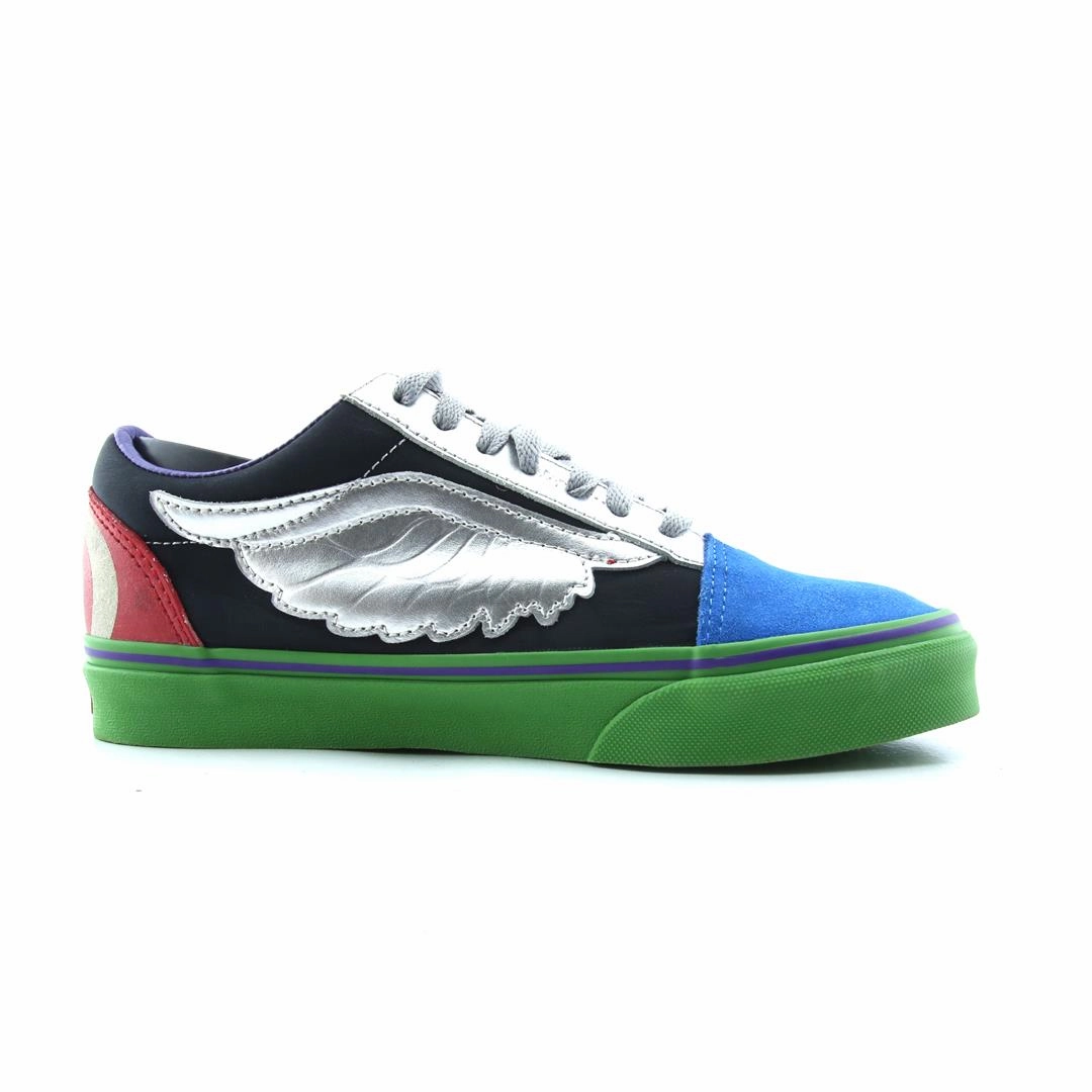VANS AUTHENTIC MARVEL WINGS Inexpensive Casual Shoes