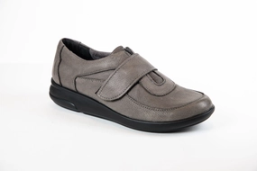 Volks Walker Clara K502B Casual Shoes Shorts