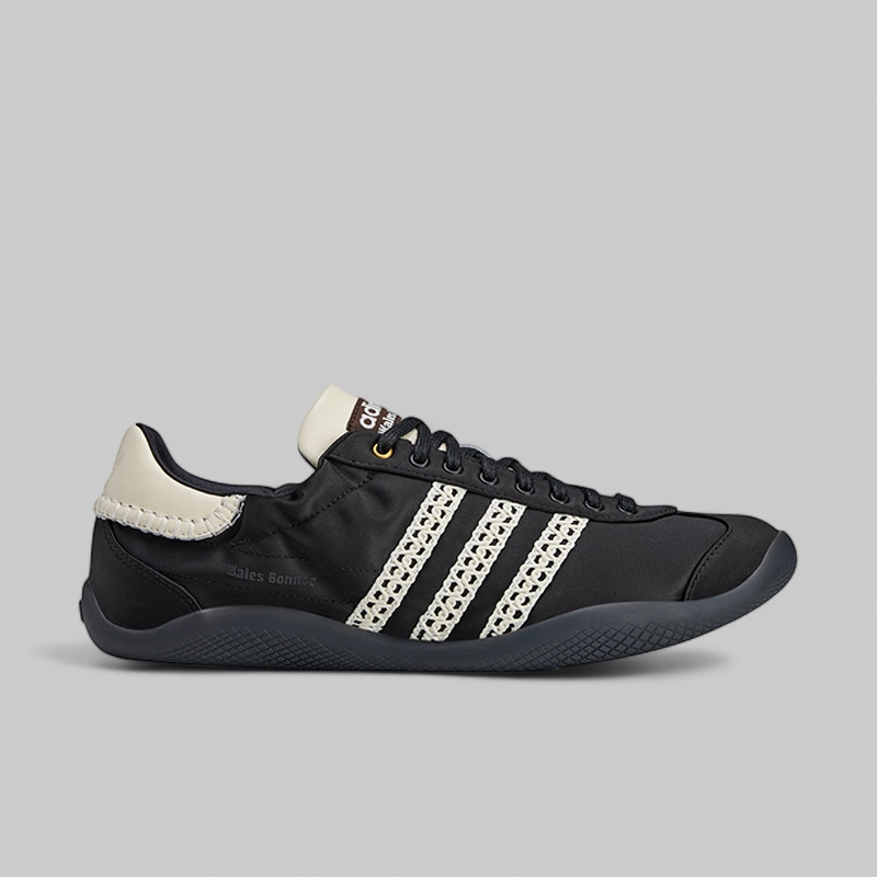 Adidas Ligra Volleyball Shoes X Wales Bonner Karintha Low Satin - Black/Cream White