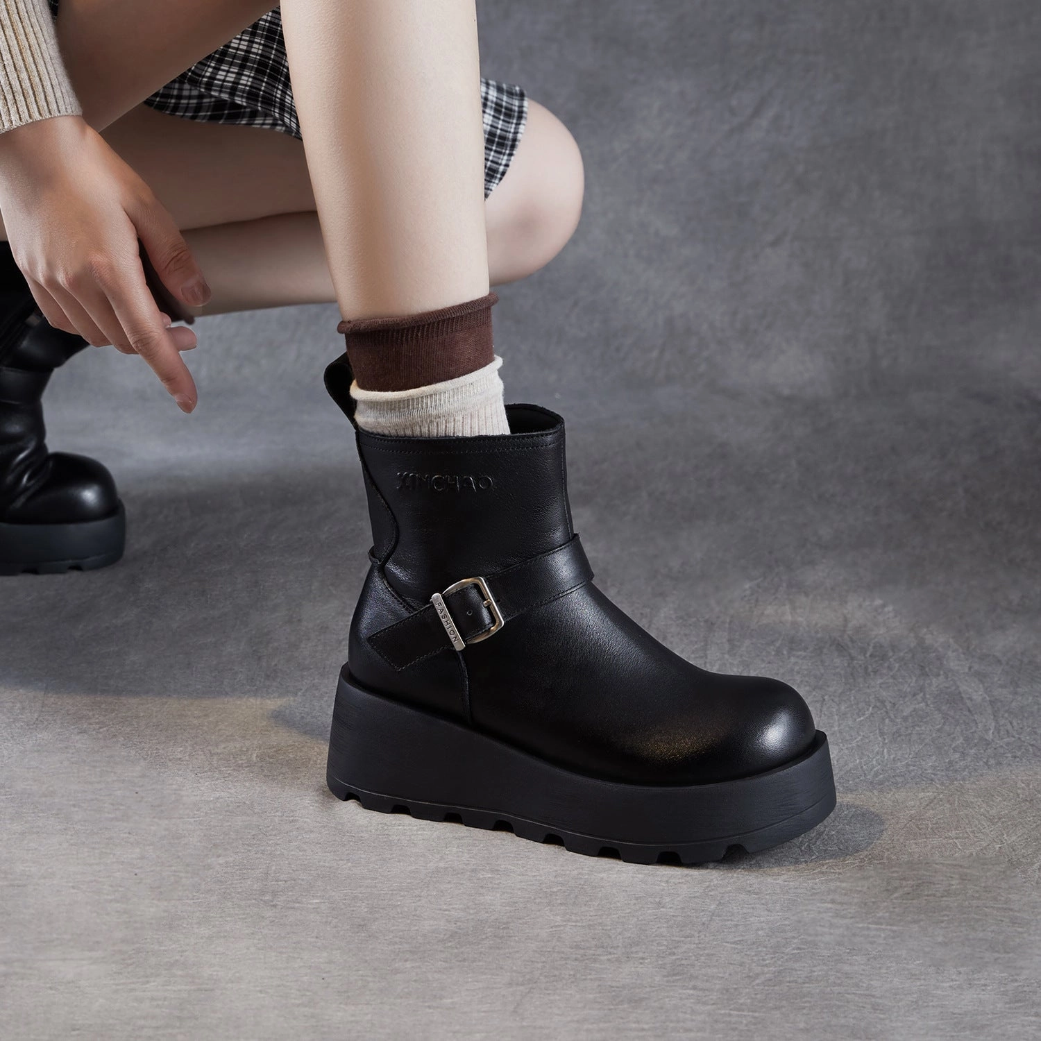 Cute Lace Up Combat Boots Women's Vintage Plain Leather Chunky Platform Ankle Boots