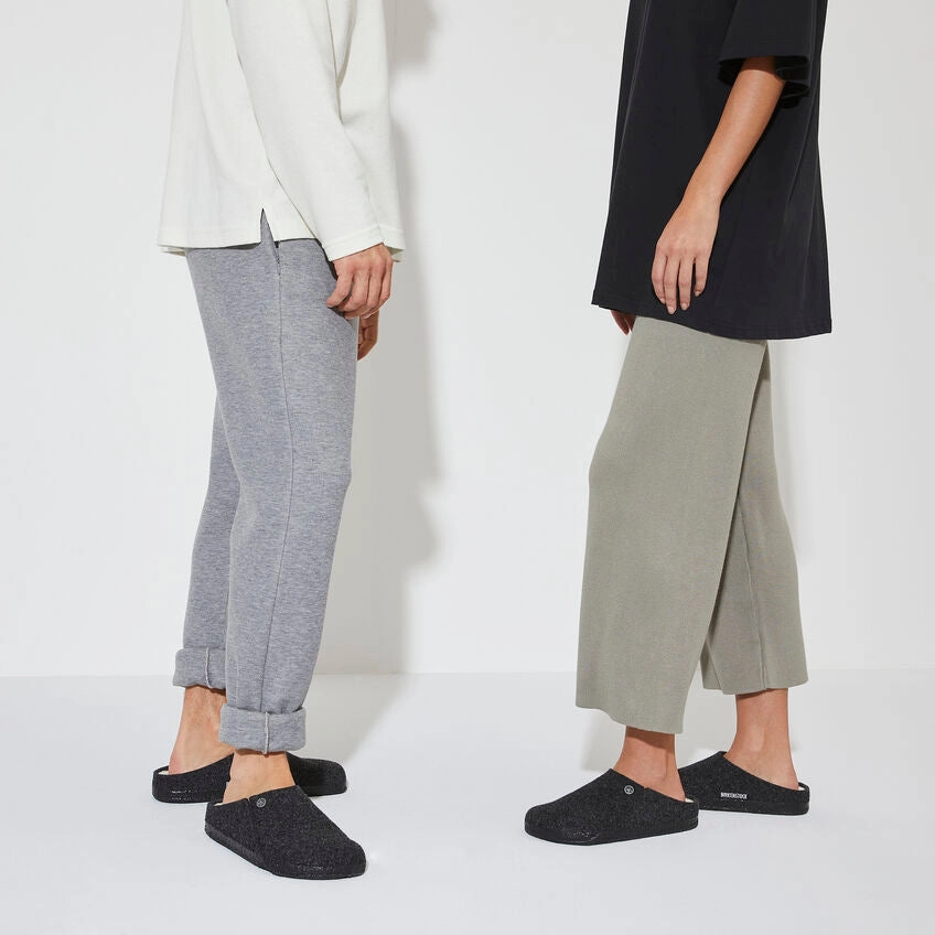 Zermatt Shearling : Anthracite Clogs Fuzzy